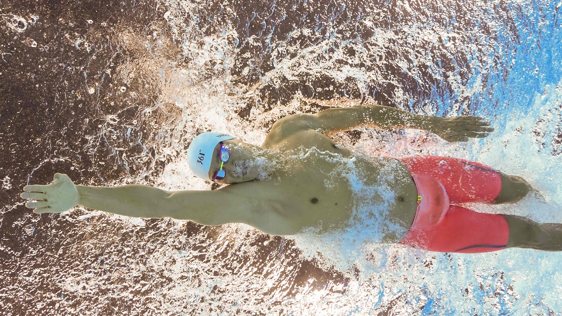 险胜引爆全场!,Faker意外战胜德国队上演精彩一战